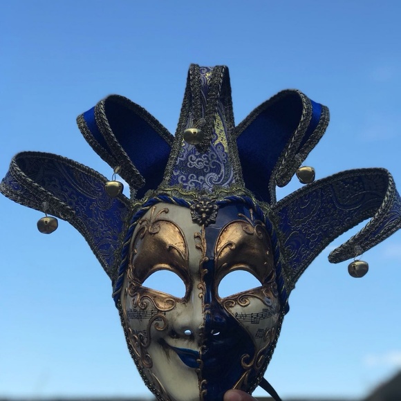 Meet your Posher - Picture 2 of 2